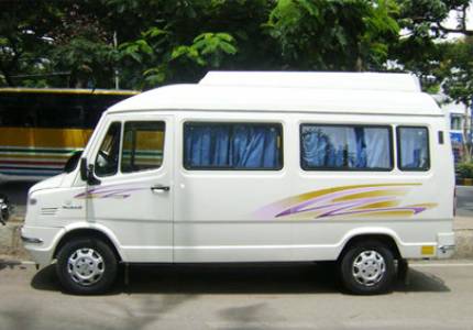 12 Seater Tempo Traveller Rentals