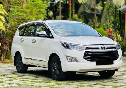 Toyota Innova Crysta