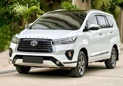 Toyota Innova Crysta